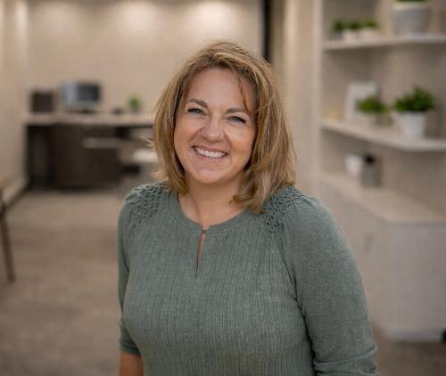 Michele  White - Electrologist